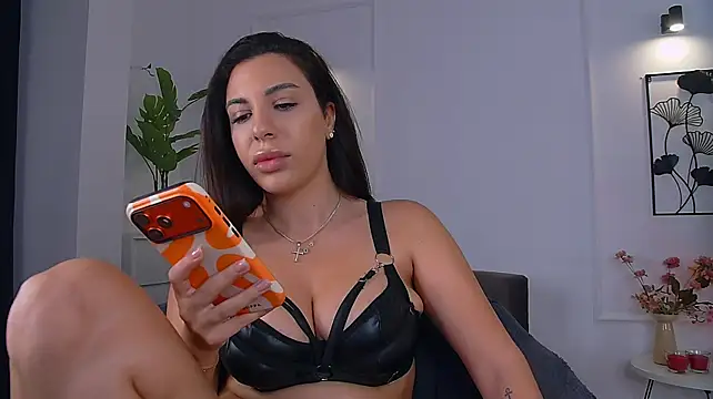 IsabellRayy - Ride dildo