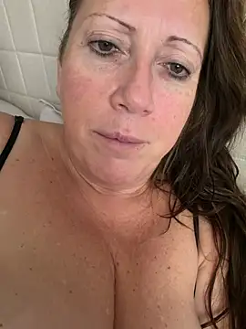 Xsexycurvymilf - play pussy