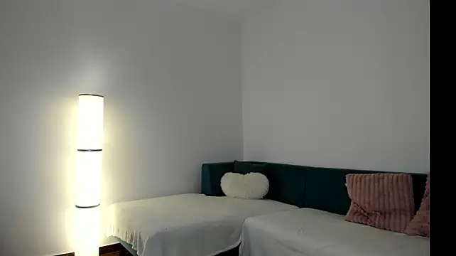 Sashavanee - dildo fuck!🥵