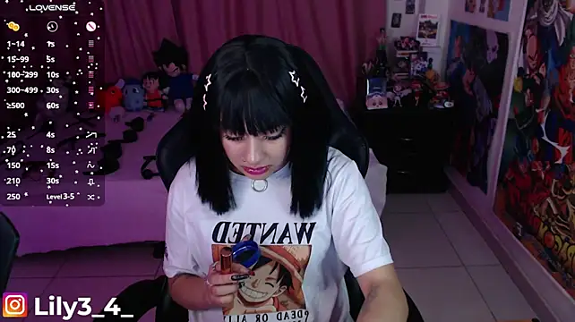 Lily3_4 - STRIPTEASE