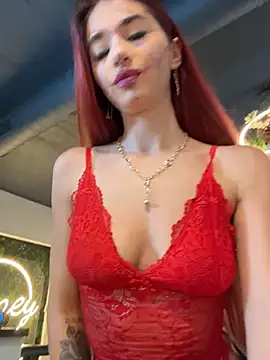 VixenRosse - Topless tease 5 min