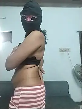 Tamil_sexy_couples - Outdoor fucking show