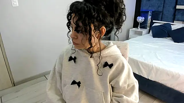 KatherineGomez - rub your tits
