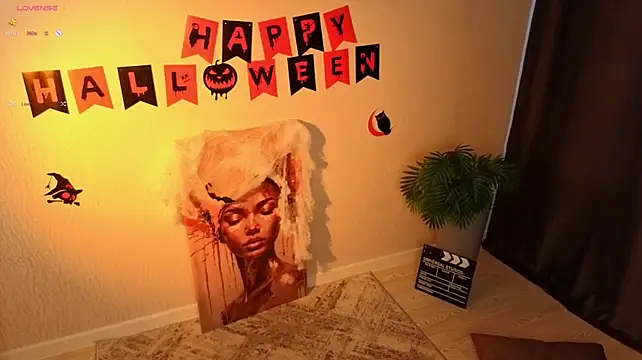 Calithra - 🎃take of my bra👻