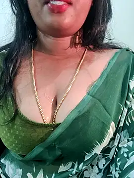 Ramya_369 - Pussy oil massage and boobs oils massage