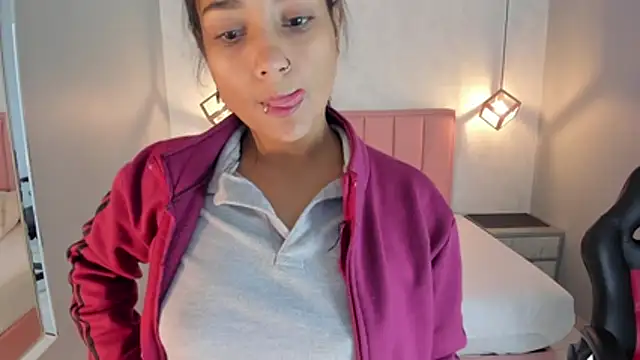 NINAMARTINS - use dildo glass in my pussy 🤤🥵