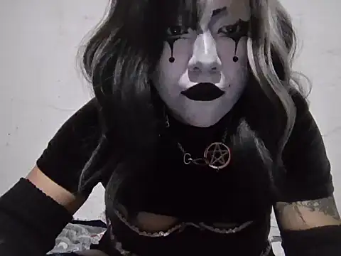 Lilithuwu - Orgasm 👀