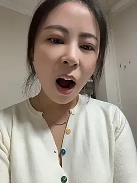 YaoYao8888 - 穿情趣内衣裤播5分钟