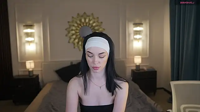 Ella_054 - topless dance