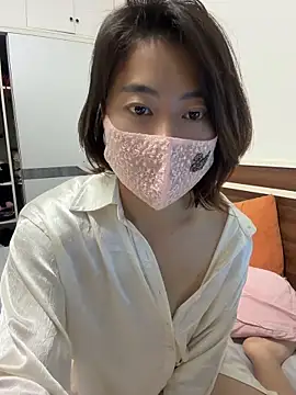 Honghong-baby - 第一天有点怕