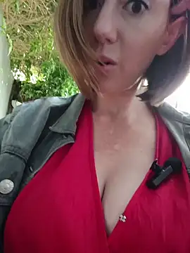 TopsyWilde - Camel toe