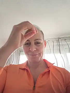 DarleenHot - Boobs frei/ Lt 3 Pics+ 1 Video