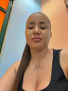 Beautydiamond - Pinch nipples hard in full McDonald