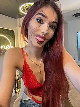 VixenRosse - Topless tease 5 min