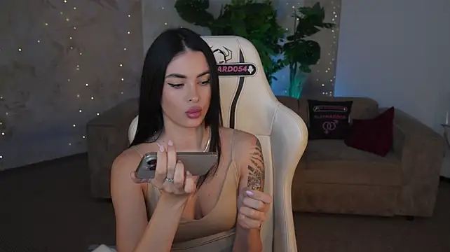 Tina_Breeze - handbra
