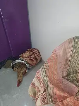 Callmeshreya - Squirt with dildo