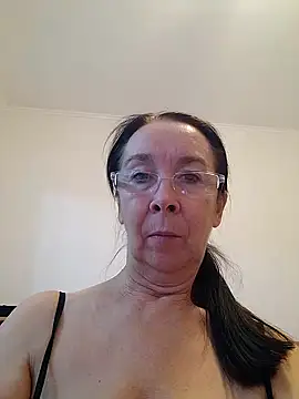 Celine_Faer1 - 👅Lick your nipples👅