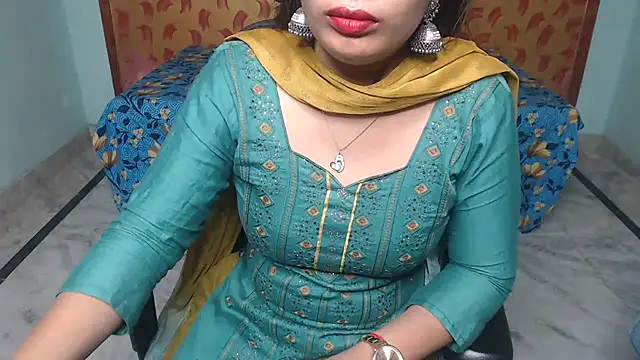 Deevisha-queen - Boobs show 3 min lush contrl last tipper