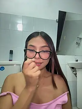 Amira_cute2 - Show boobs +Ahegao 🍒