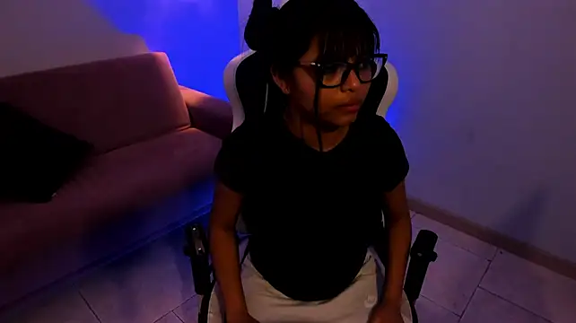 Hinaa_XXX - cam closer cllit