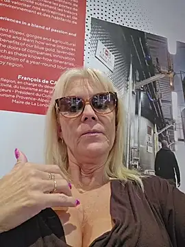 Nathotsexy1 - Fait moi jouir /make me cum