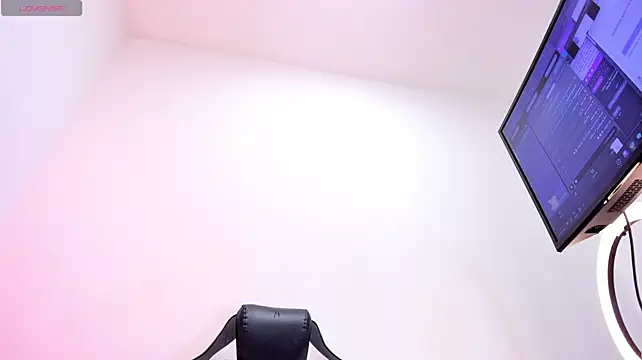 ShaunaDream - Blowjob closeup