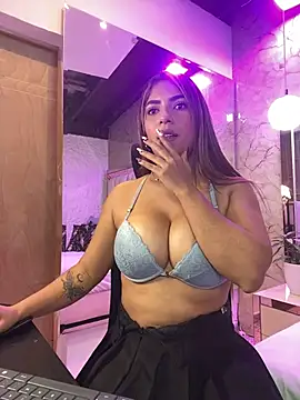 Sofiaa_evanss_ - Naked fingerin pussy