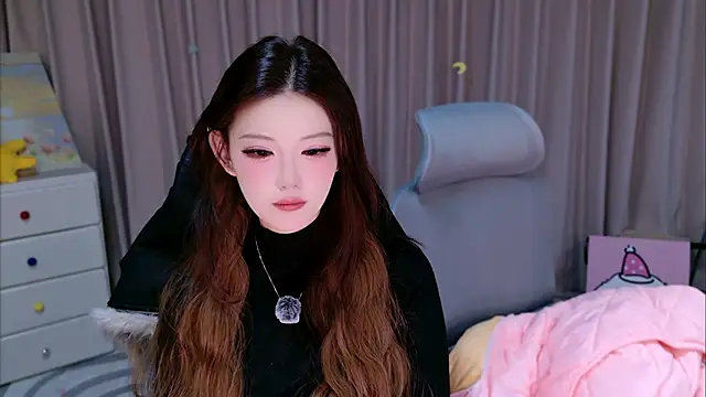 Yiyilailai - 依依生日快乐🍰🎁🎉
