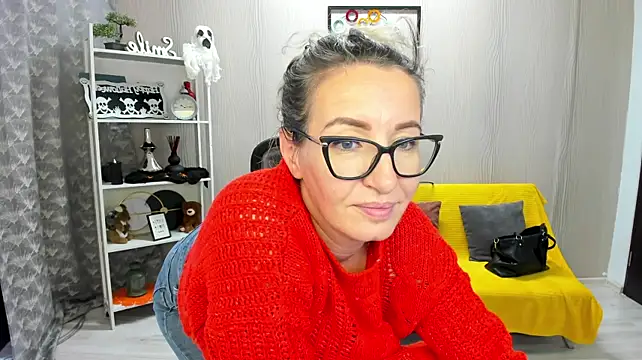 Cassandra_Hotty