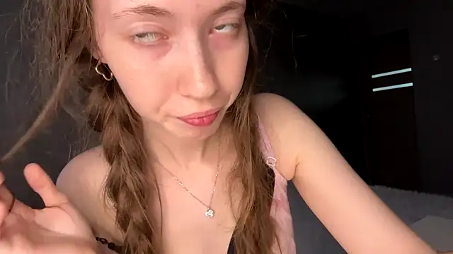 Emily_Mur_ - I am fall in love Emily!