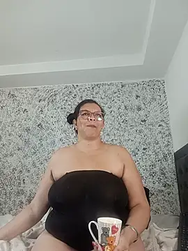 Melisajoness - show stomach