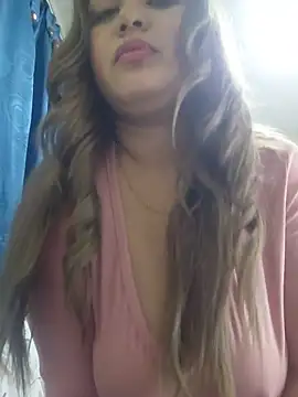 MMia_18 - suck and lick my nipples