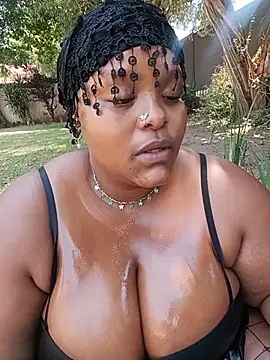 ChoklitBerryXX - Squirt for daddy