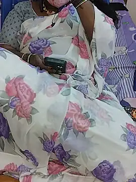 Telugu---___geeta - Show boobs