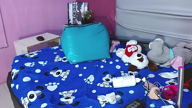 Corawendypink - SPANK ASS X 5 👋🏻👋🏻😳🙈