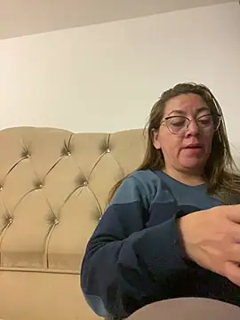 SCARLET-20 - Total naked + ride dildo 👅