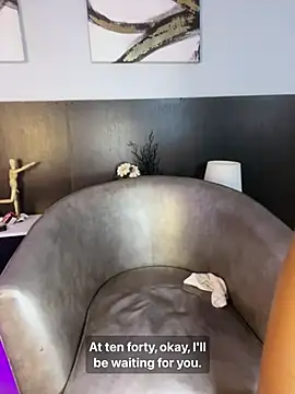 LiliMorado - PUT YOUR FINGERS IN MY PUSSY