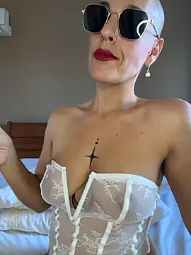 Emprexkala - naked + breastmilk + 2 min ctrl LT