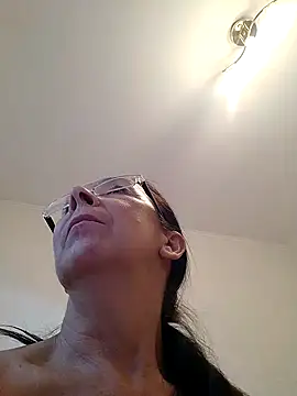 Celine_Faer1 - 👅Lick your nipples👅