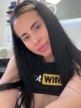 EllaXNoir - Playing Soapy Pussy🫧🫧💦
