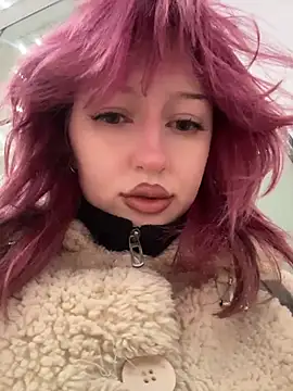 RonnieKiss - Completely naked