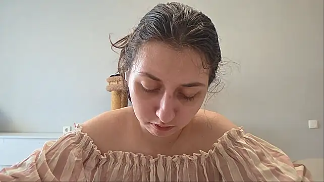 ChrystalAlma - slap ass ❤️