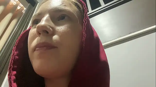 LaureneBoutet - lick my naughty finger