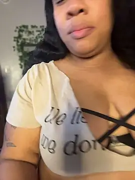 RoxieVoss - Ride The BBC