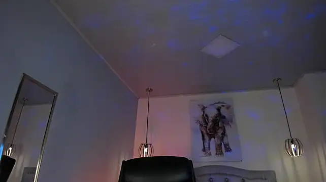 Ayshel__ - scissor position
