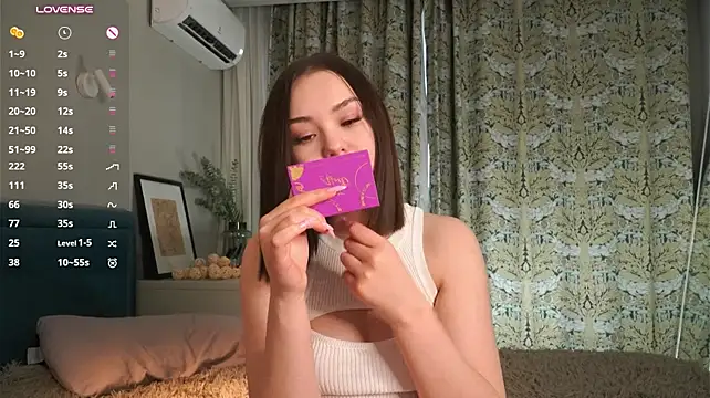 RuthFraction - Playing with pussy to orgasm