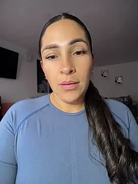 Luna_lgomez_ - show tetas, lamer