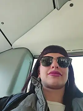 U_prolazu - SQUIRT IN PUBLIC