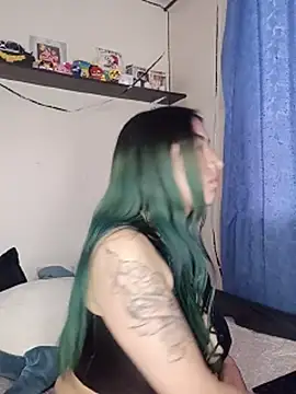 Val_Lau - ahegao + spit on tits