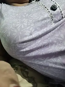 Hot_indian_Milf - Pussy Show